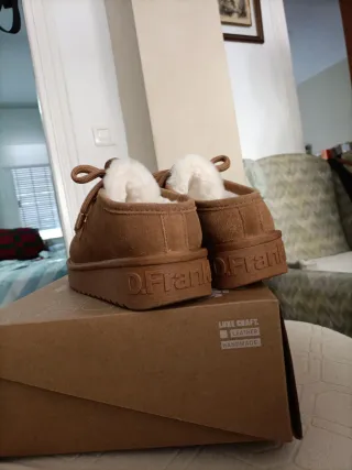 Zuecos D.Franklin Marrones Talla 41