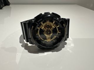 Reloj Casio G-Shock Negro/Dorado
