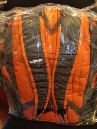 Mochila BASIC-FIT gimnasio gris y naranja