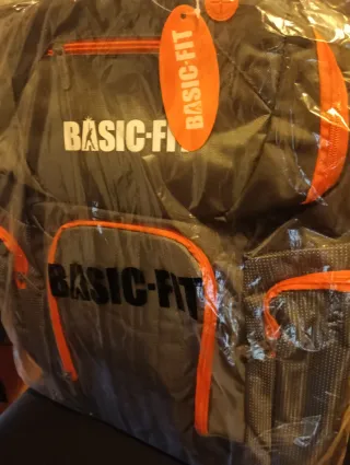 Mochila BASIC-FIT gimnasio gris y naranja