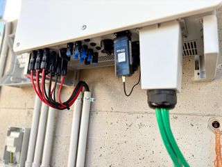 Servicio de electricidad y fotovoltaica