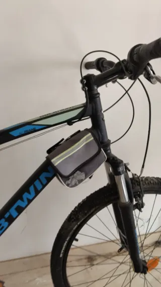 Bicicleta de Montaña B'TWIN