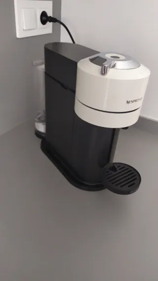 Cafetera Nespresso Vertuo como nueva