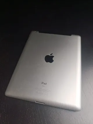 Apple iPad 2 Gris Plata + funda