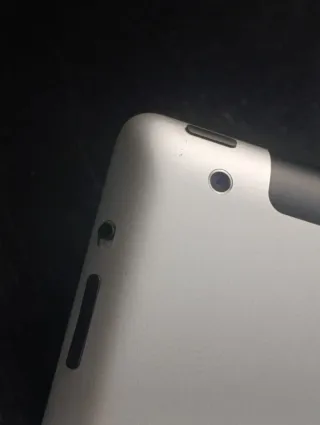 Apple iPad 2 Gris Plata + funda