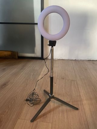 Aro de luz LED con trípode