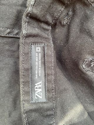 Vaqueros cortos negros