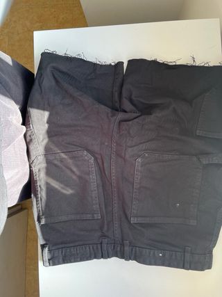 Vaqueros cortos negros