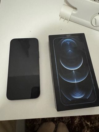 iPhone 12 pro  256gb NEGOCIABLE