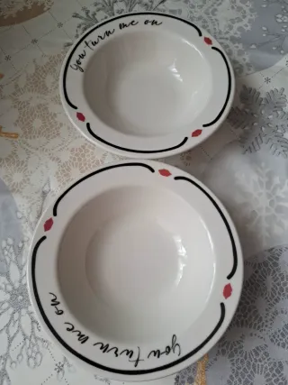 2 Mami Milano piatti fondi