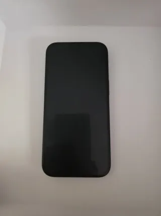 iPhone 15 Nero