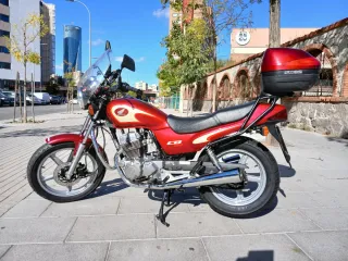Honda CB250 Two Fifty Roja