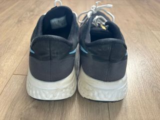 Zapatillas Nike Negras y Azules