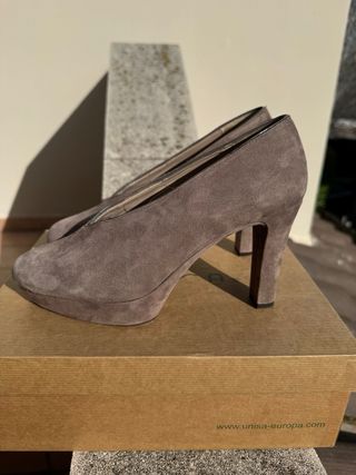 Zapatos UNISA ante marrón mujer