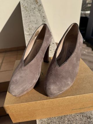 Zapatos UNISA ante marrón mujer