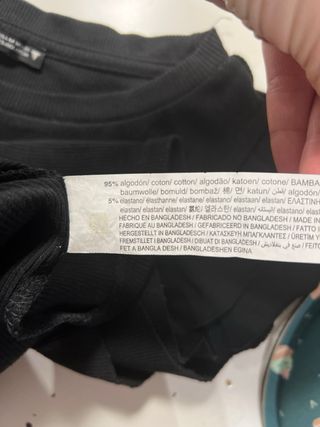 Top Zara negro volantes talla M