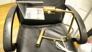 Lampada da tavolo vintage ottone anni '60 material