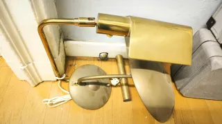 Lampada da tavolo vintage ottone anni '60 material