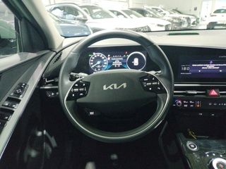 Kia Niro 1.6 GDi PHEV 135kW (183CV) Drive