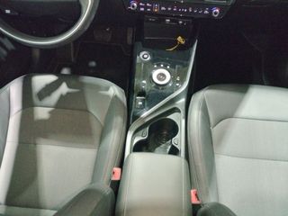 Kia Niro 1.6 GDi PHEV 135kW (183CV) Drive