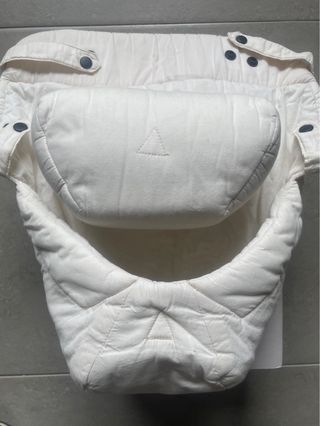 Cojín Ergobaby Easy Snug para recién nacidos