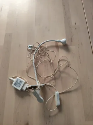 Lámpara "de pinza" Ikea flexible