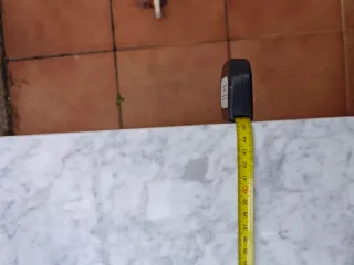 Mesa auxiliar mármol revistero 45x40