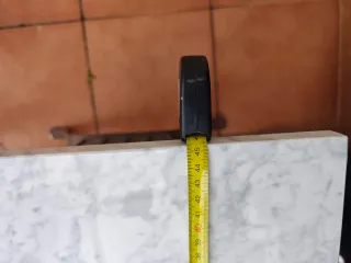 Mesa auxiliar mármol revistero 45x40