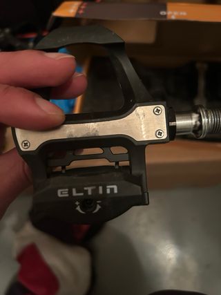 Pedales de carretera ELTIN