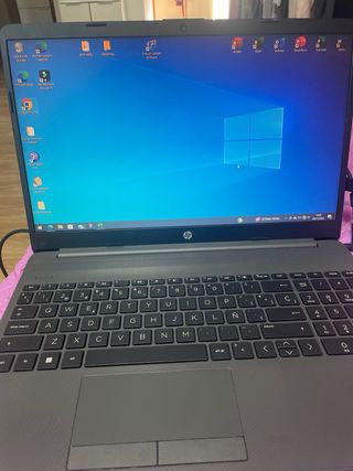 Ordenador HP 250 15.6 inch G9 Notebook PC