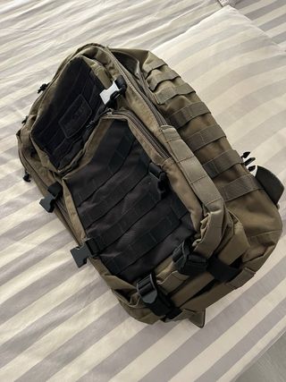 Mochila Táctica Militar MIL-TEC Negra/Verde Oliva