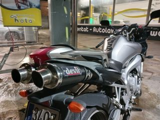 Escape Devil Carbono Yamaha FZ6 Original