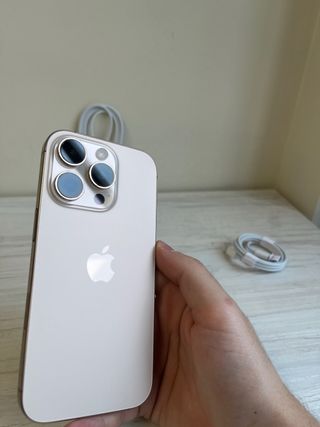 iPhone 16 Pro IMPOLUTO