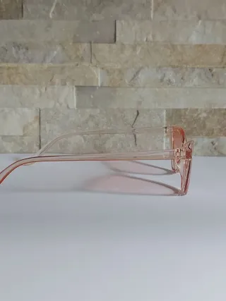 Occhiali da sole rosa cat-eye