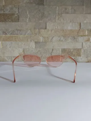 Occhiali da sole rosa cat-eye