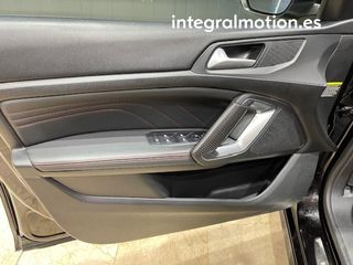 Peugeot 308 5p GT Line 1.2 130CV