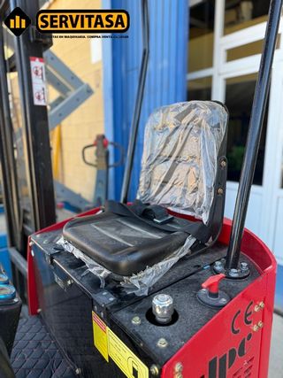 MINIEXCAVADORA DIÉSEL JPC