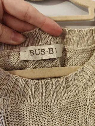 Vestido beige con encaje