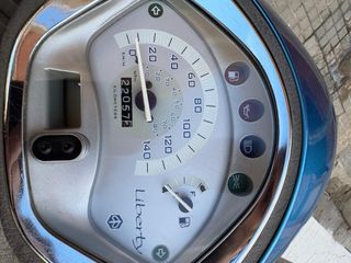 Piaggio Liberty 125cc Scooter Azul