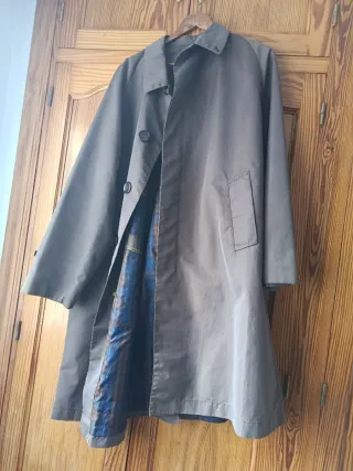 Gabardina marrón hombre