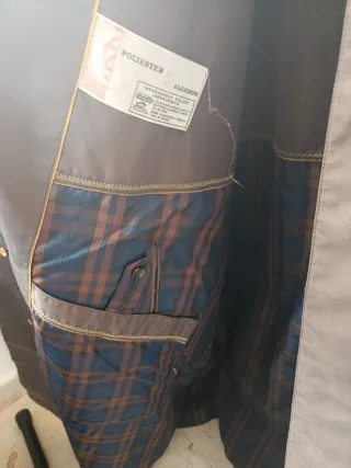 Gabardina marrón hombre