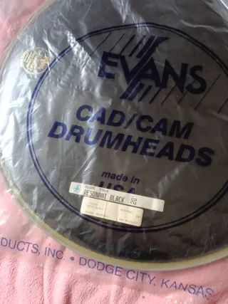 Evans Ressonant Black 20 Bombo