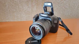 Cámara Canon EOS 1300D + Accesorios