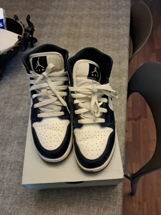 Air Jordan 1 Mid Taglia 38.5