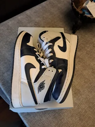 Air Jordan 1 Mid Taglia 38.5