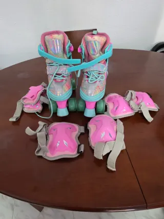 Patines niña rosas y turquesa + protecciones