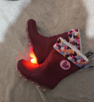 Botas de nieve para niña con luces