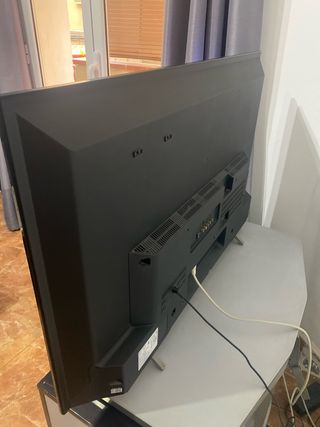 Sony LED 40 con mando original, caja y mueble tv.