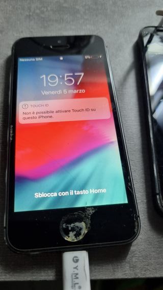 E9803N-Smartphone Apple iPhone 5s A1457