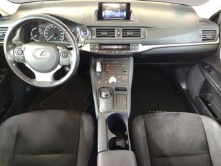 Lexus CT 200h